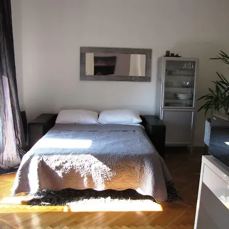 Silver * Zagreb